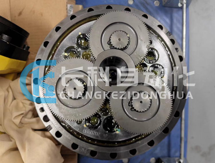 發(fā)那科R-2000iC/165F手腕減速機(jī) 發(fā)那科R-2000iC/165F手腕減速機(jī)